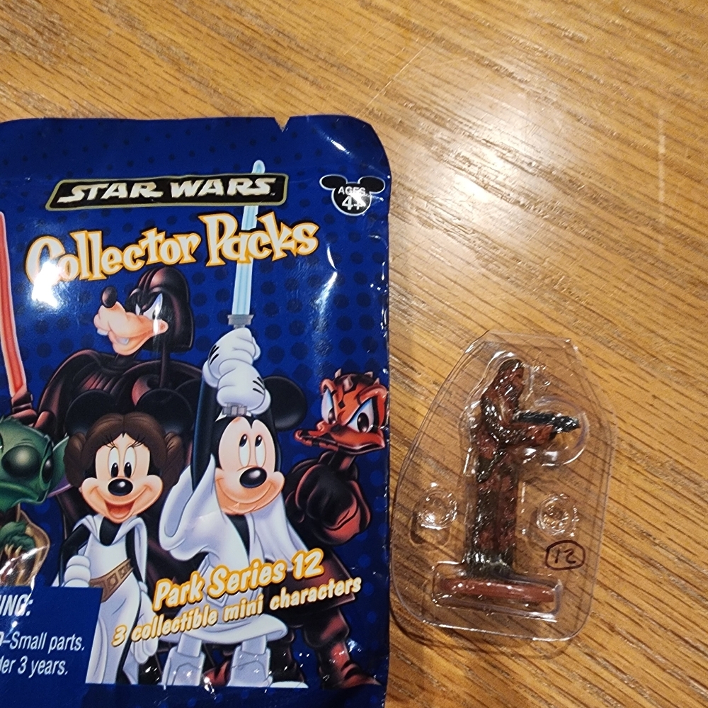 Disney parks collector packs series 12, Chewbacca